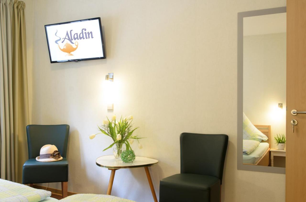 Gaestehaus Aladin Cochem Exterior foto